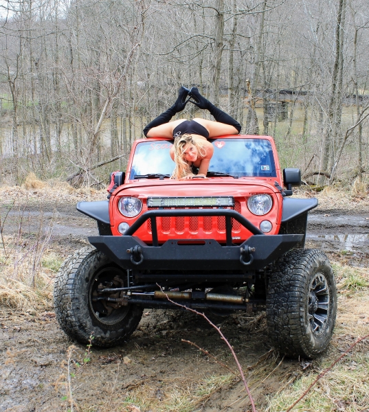 Nicole Lynn aka Mopar Model_4