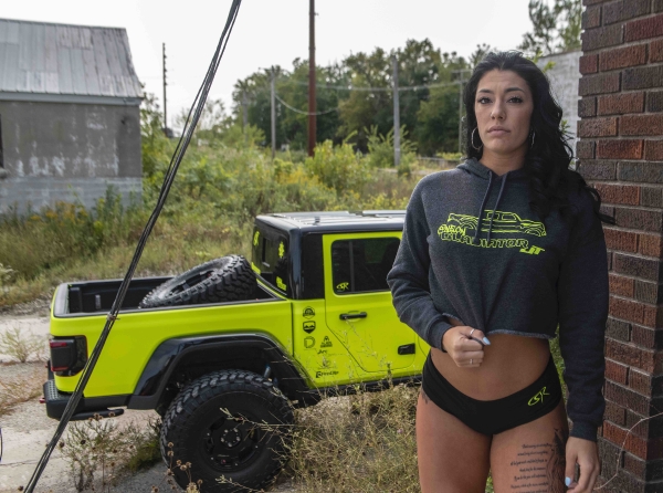 Alexis Virella for ShockerRacing Girls_7