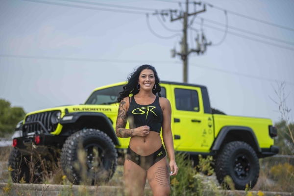 Alexis Virella for ShockerRacing Girls with the Neon Gladiator JT